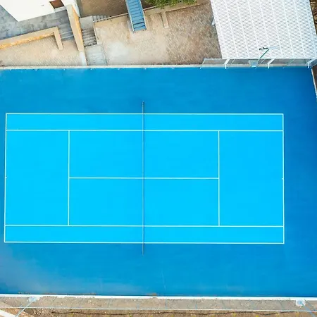Sports Villa *